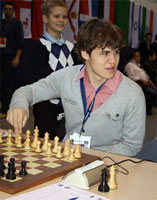 Carlsen debutó con una victoria